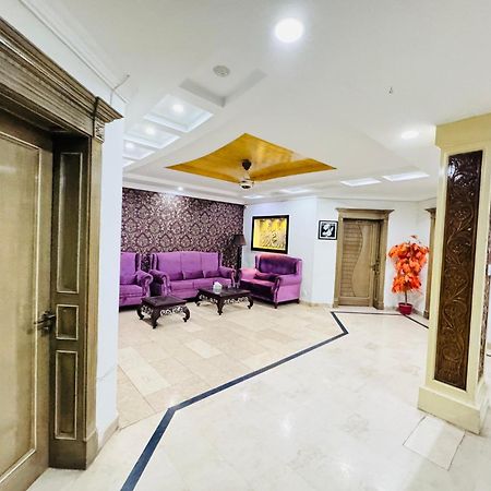 Holiday In Islamabad Exterior photo